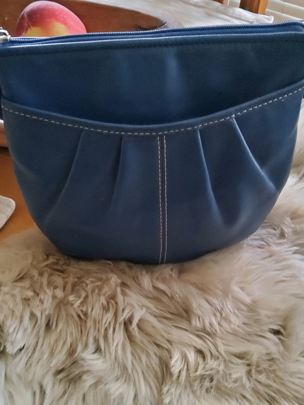 COACH Swingpack Adjustable Crossbody EUC